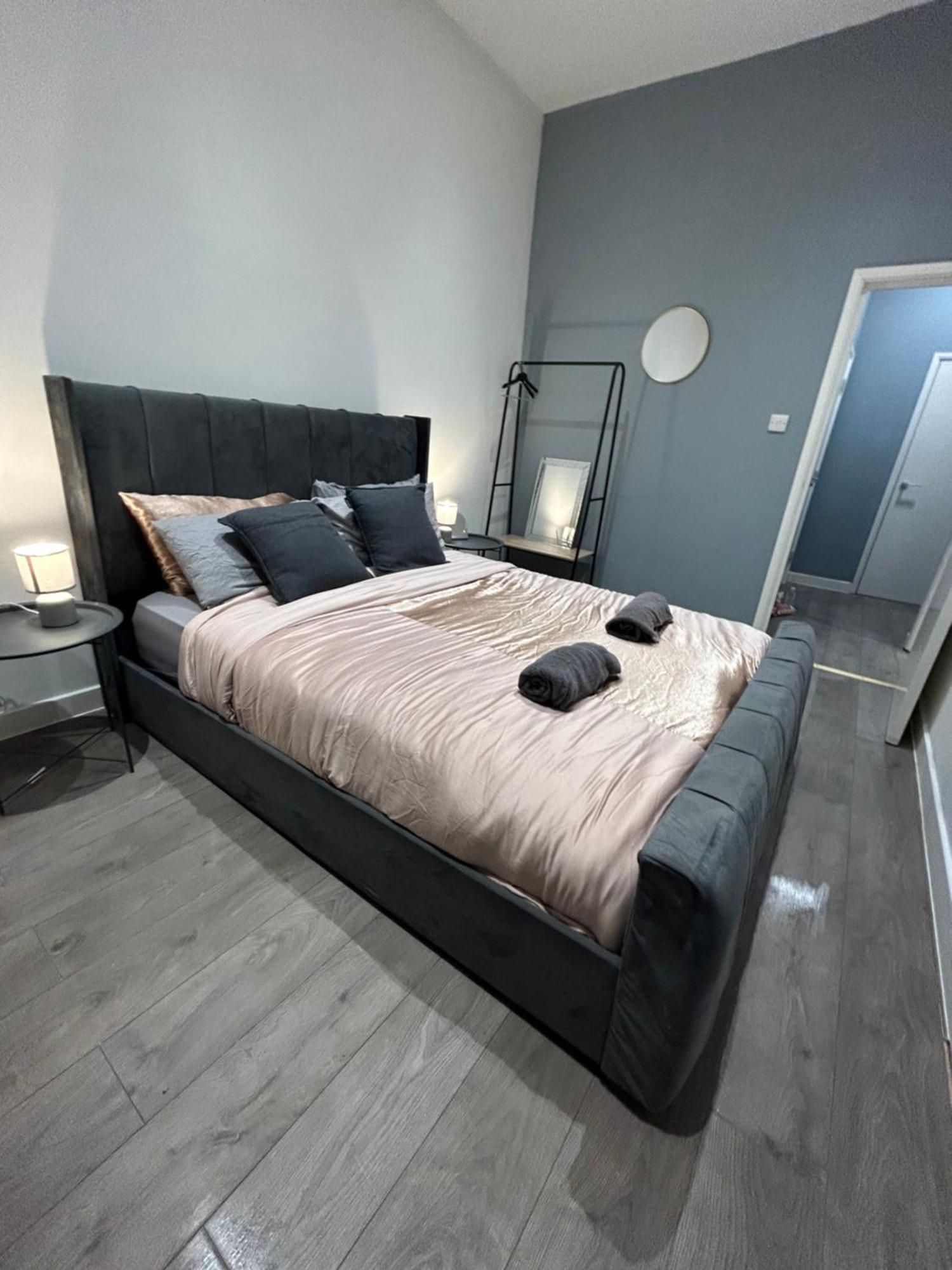 Central Locations 1 Bed Apartments Sleeps 4 لندن المظهر الخارجي الصورة